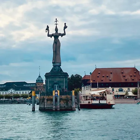 Altstadtliebe Konstanz - Zentral & Modern Exterior photo